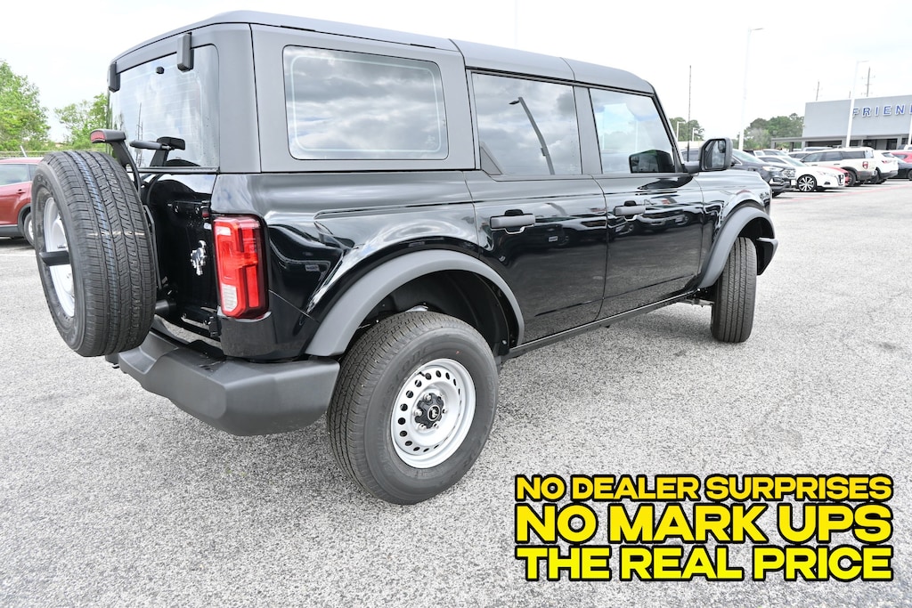 New 2026 Ford Bronco Base SUV