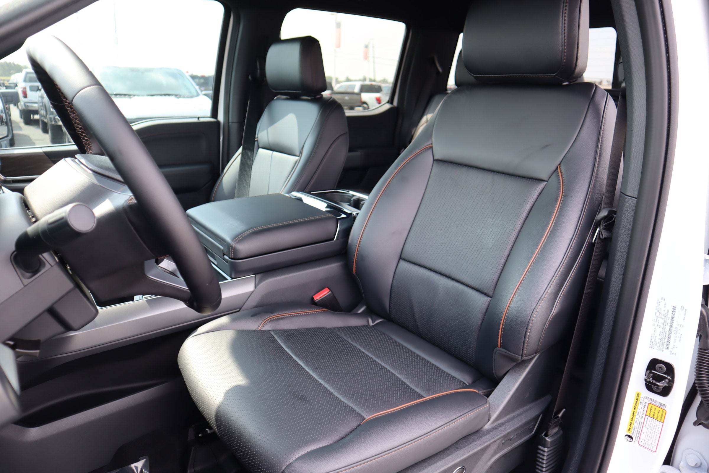 2025 Ford F-150 Lariat - Photo 36