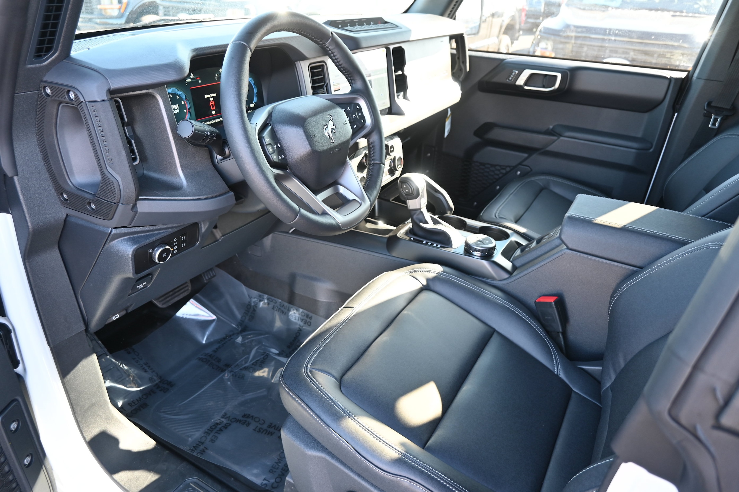 2025 Ford Bronco 4-Door Badlands - Photo 14