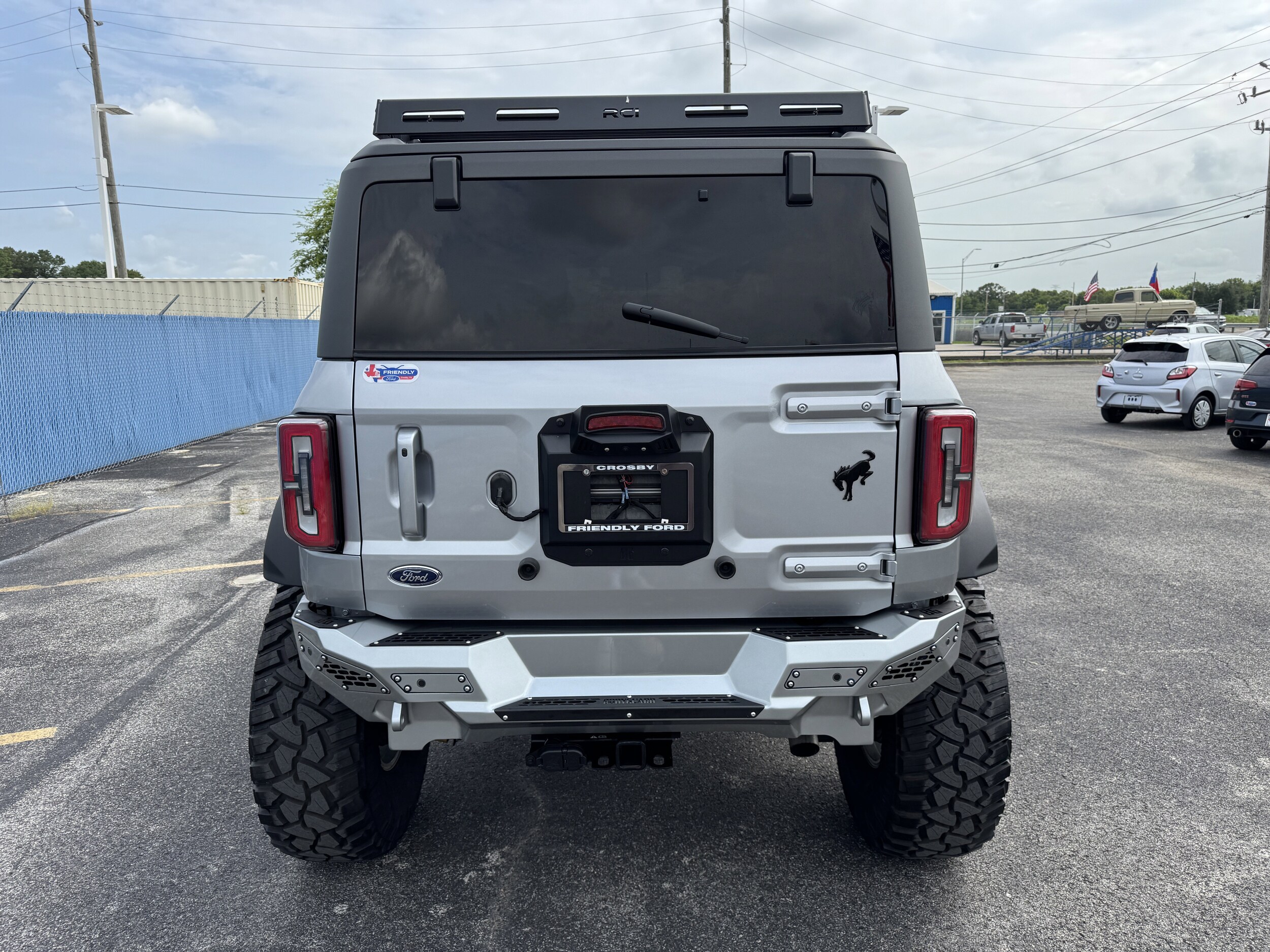 2021 Ford Bronco photo 3