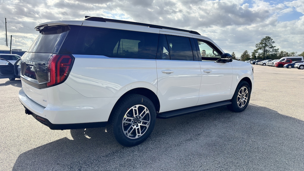 New 2025 Ford Expedition Max Active SUV