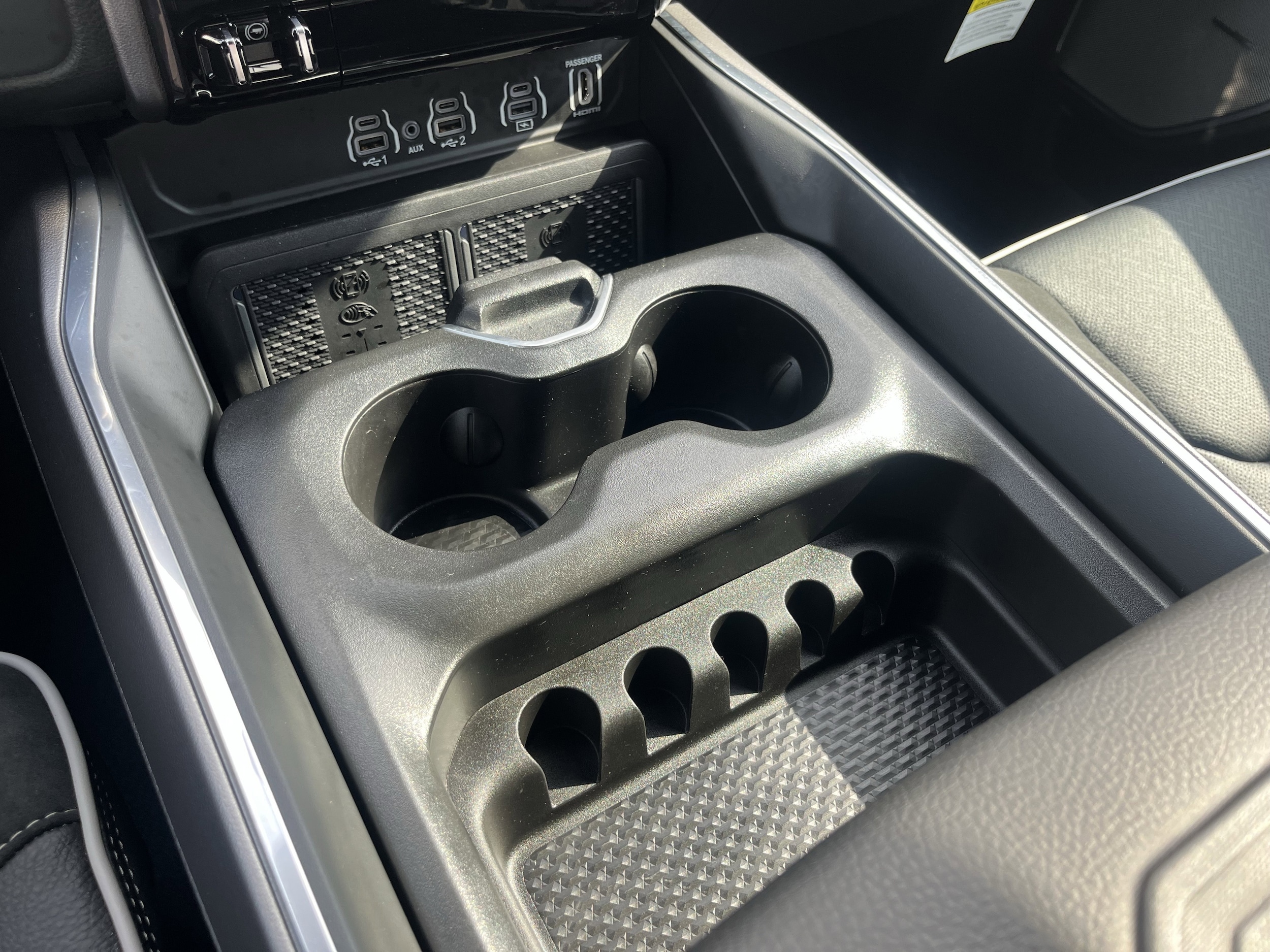 2026 RAM Ram 1500 Pickup Laramie - Photo 29