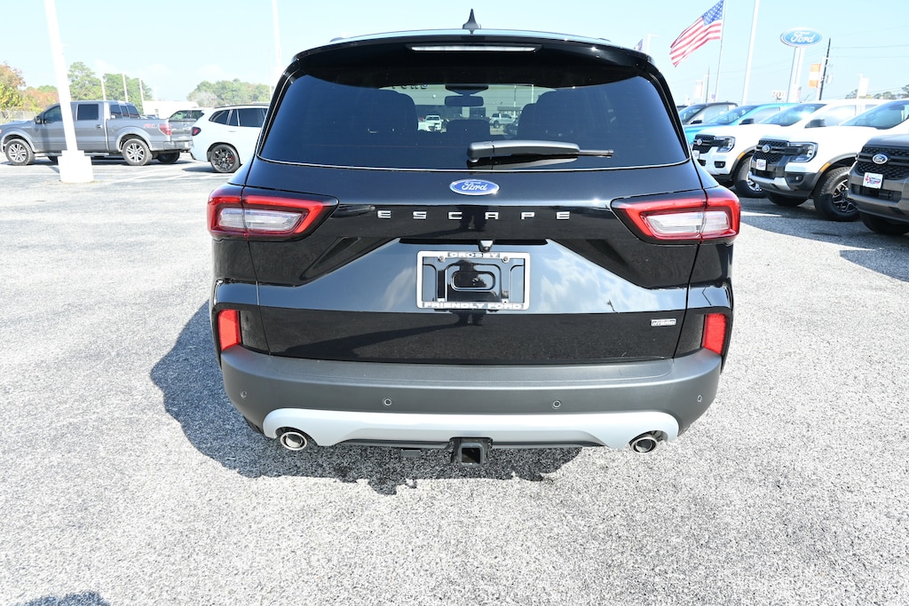 New 2026 Ford Escape PHEV SUV