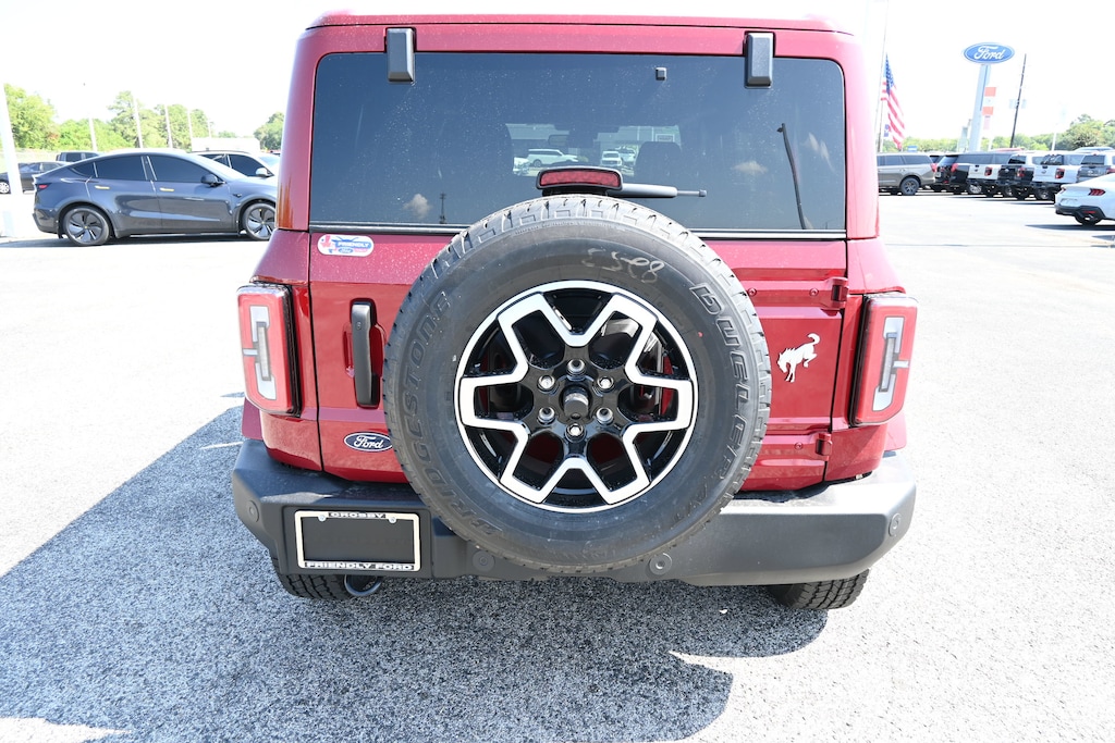 New 2026 Ford Bronco Outer Banks SUV