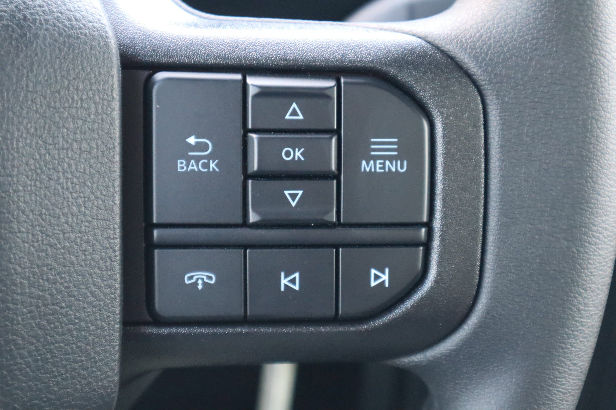 2025 Ford F-150 XL - Photo 18