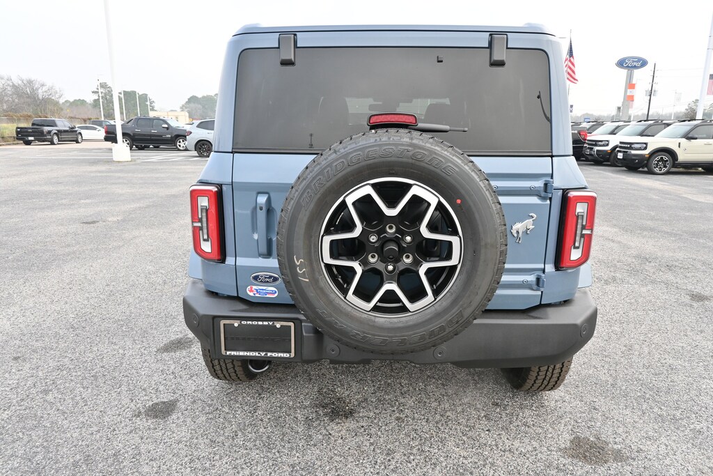 New 2025 Ford Bronco Outer Banks SUV