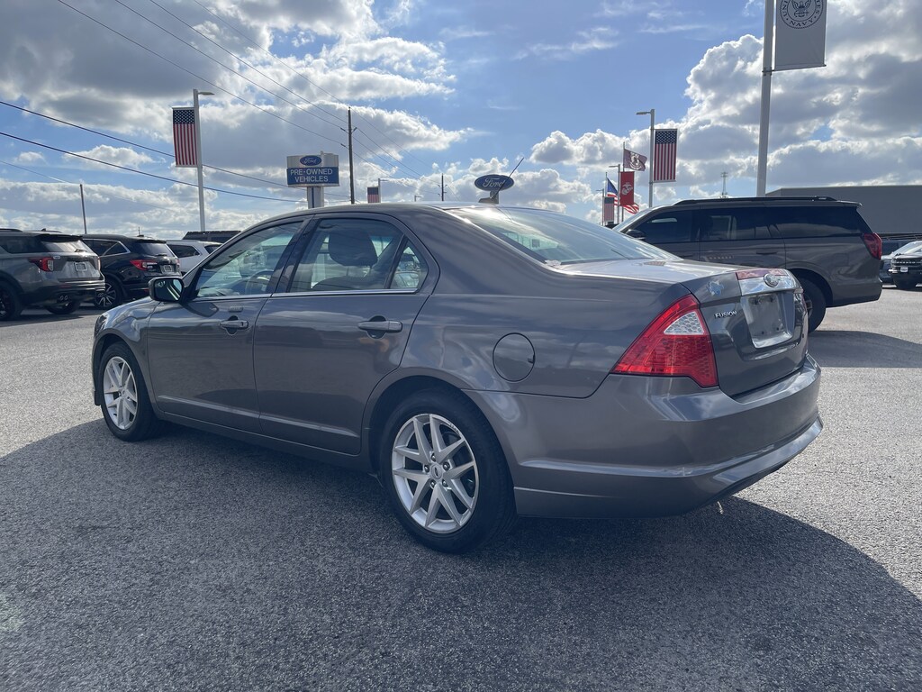Used 2012 Ford Fusion SEL Sedan