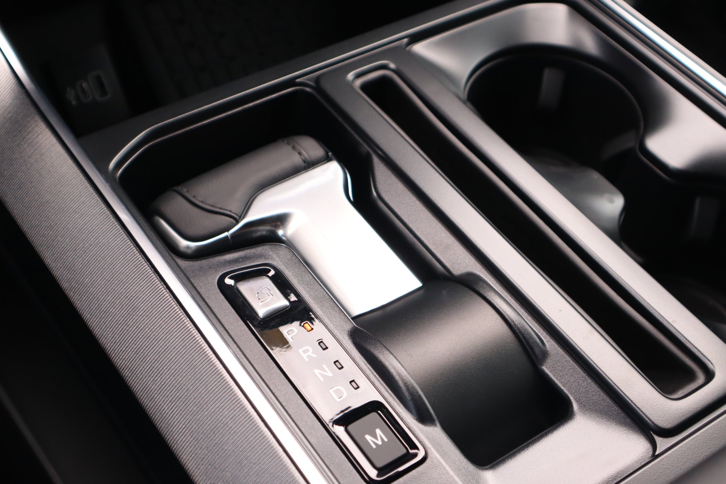 2025 Ford F-150 Platinum - Photo 32