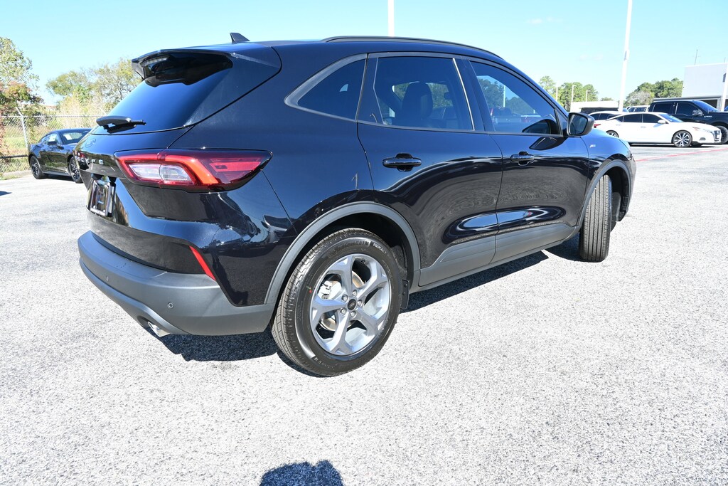 New 2026 Ford Escape ST-Line SUV