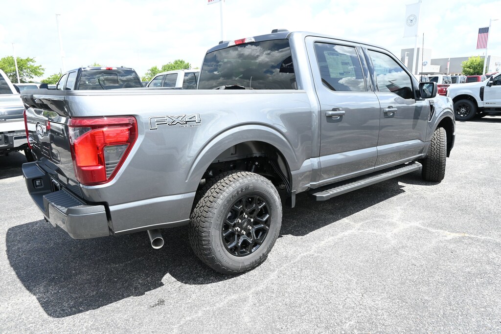New 2026 Ford F-150 XLT Truck SuperCrew Cab
