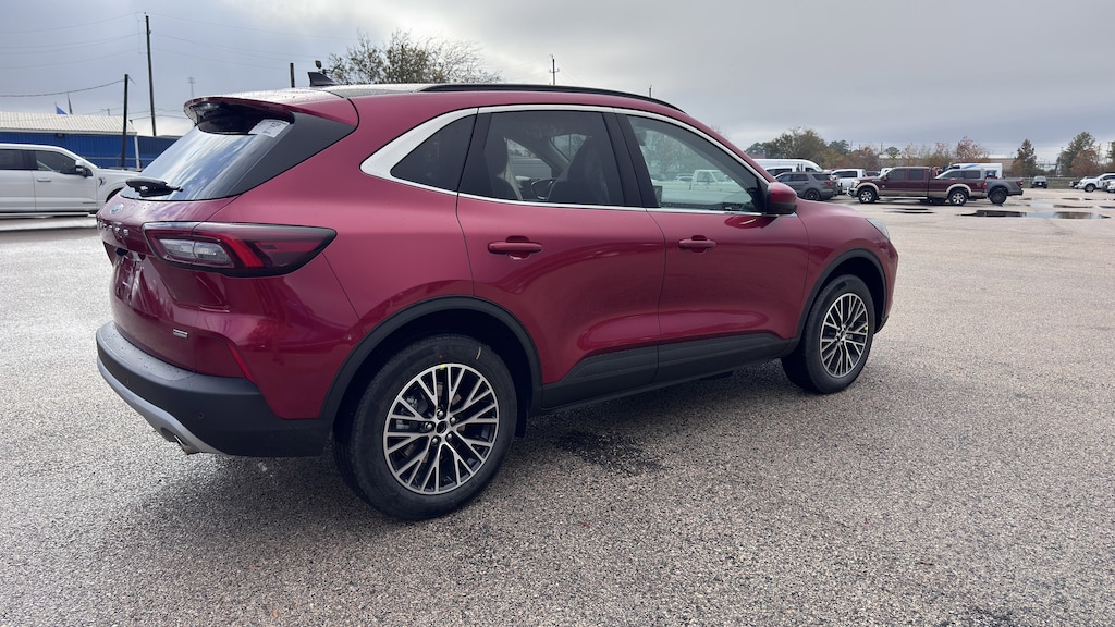 New 2026 Ford Escape PHEV SUV