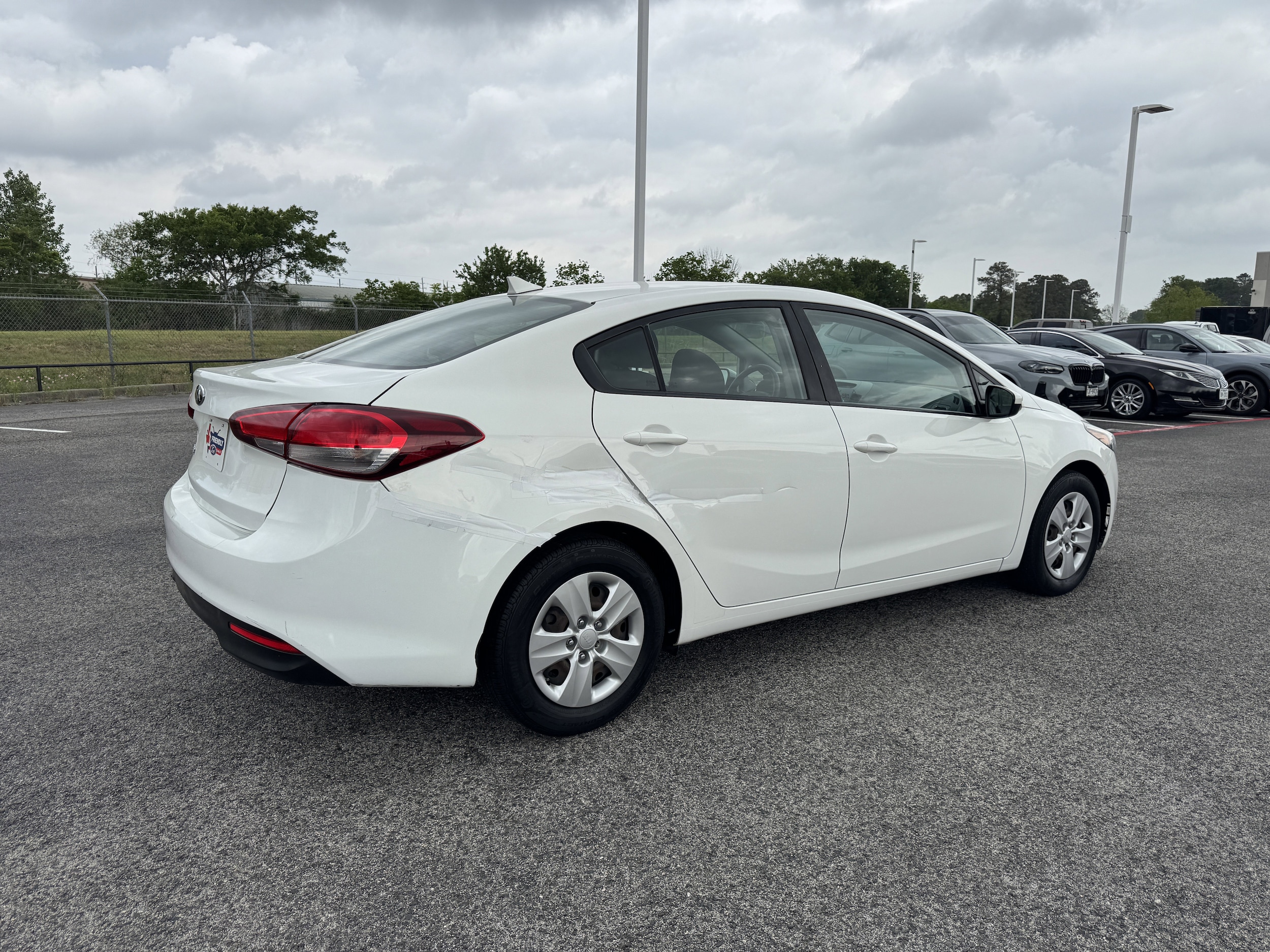 Used 2017 Kia Forte LX with VIN 3KPFK4A79HE069943 for sale in Crosby, TX