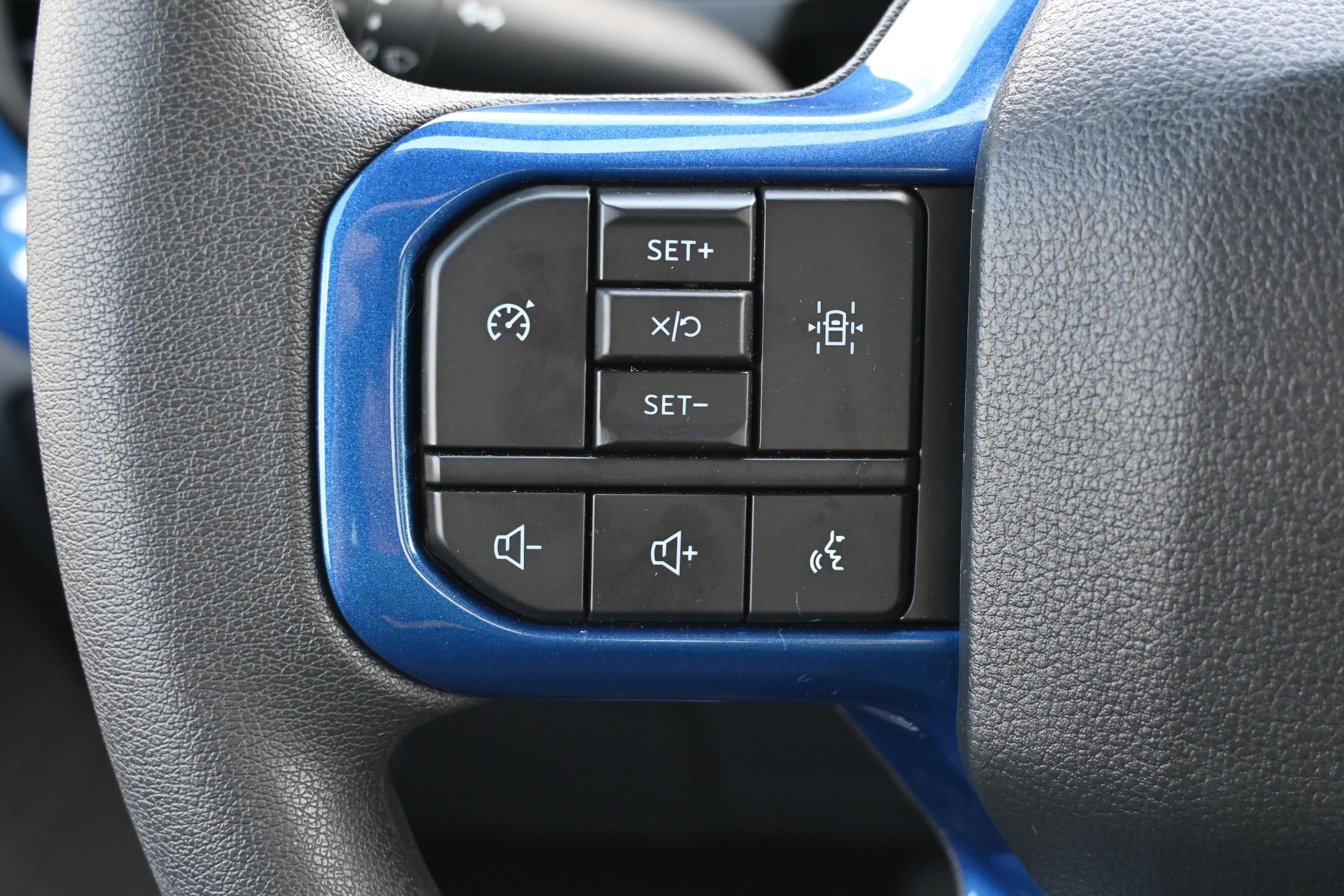 2025 Ford F-150 XL - Photo 16