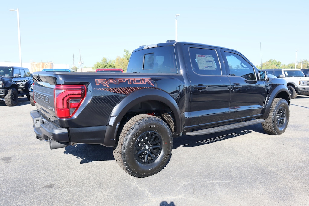 New 2025 Ford F-150 Raptor Truck SuperCrew Cab