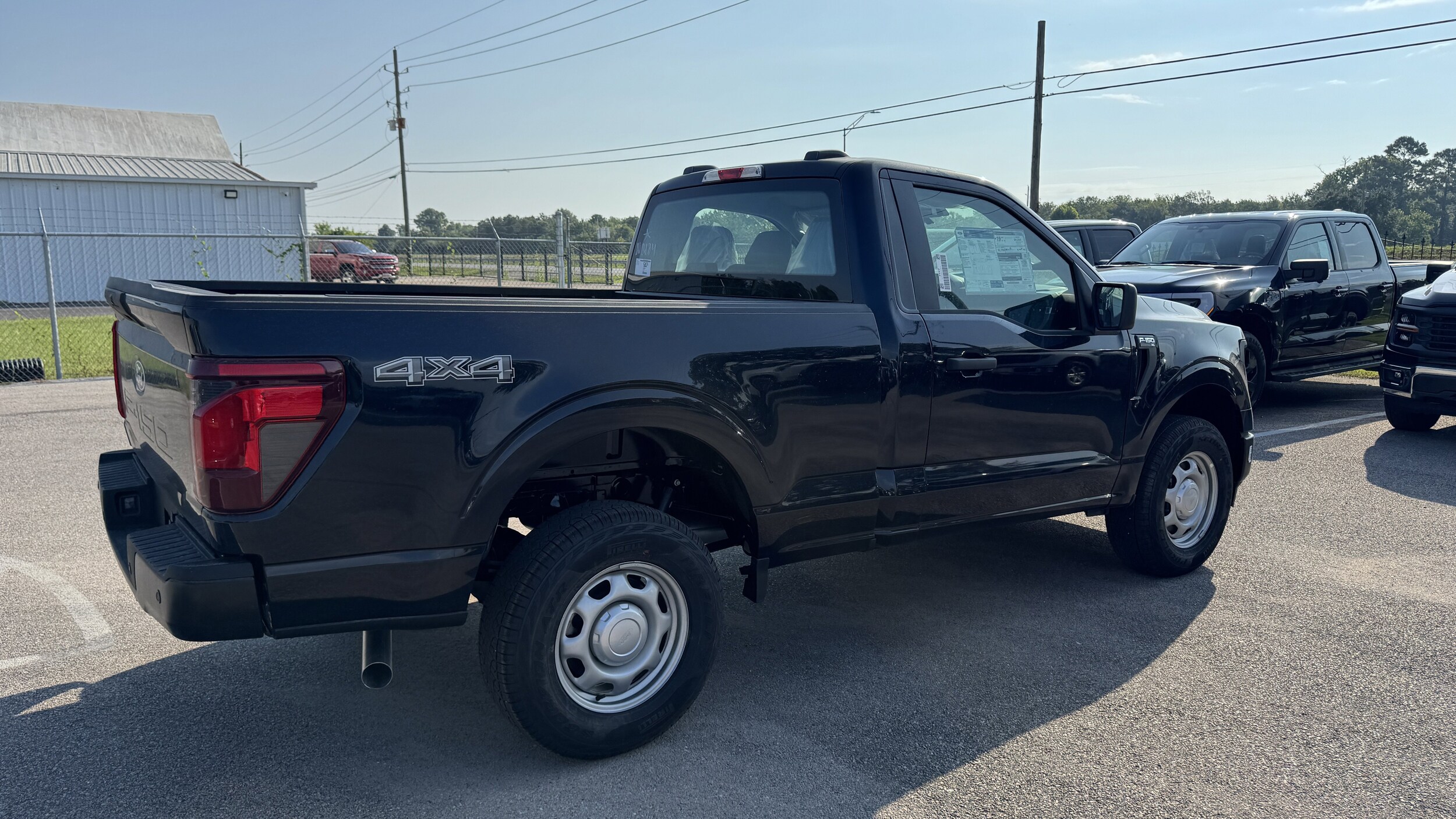 2025 Ford F-150 XL photo 3