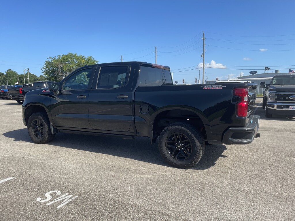 Used 2023 Chevrolet Silverado 1500 Custom Trail Boss Truck Crew Cab