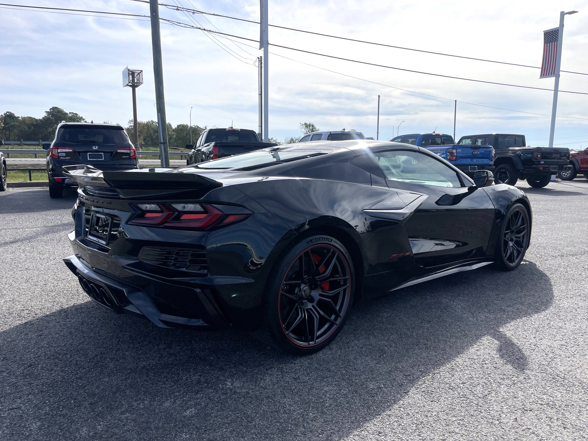 2025 Chevrolet Corvette Z06 3LZ Coupe photo 2