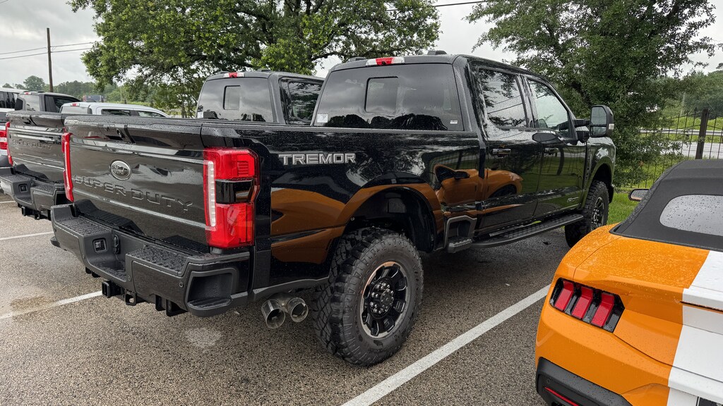 New 2026 Ford F-250 Lariat Truck Crew Cab
