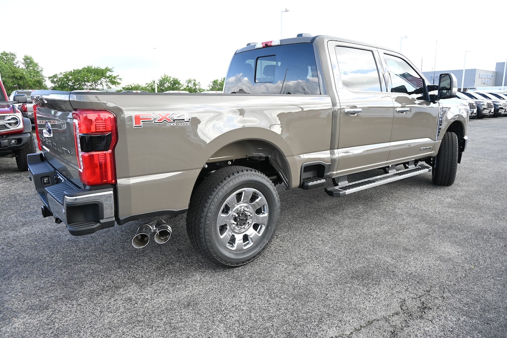 New 2026 Ford F-250 Lariat Truck Crew Cab