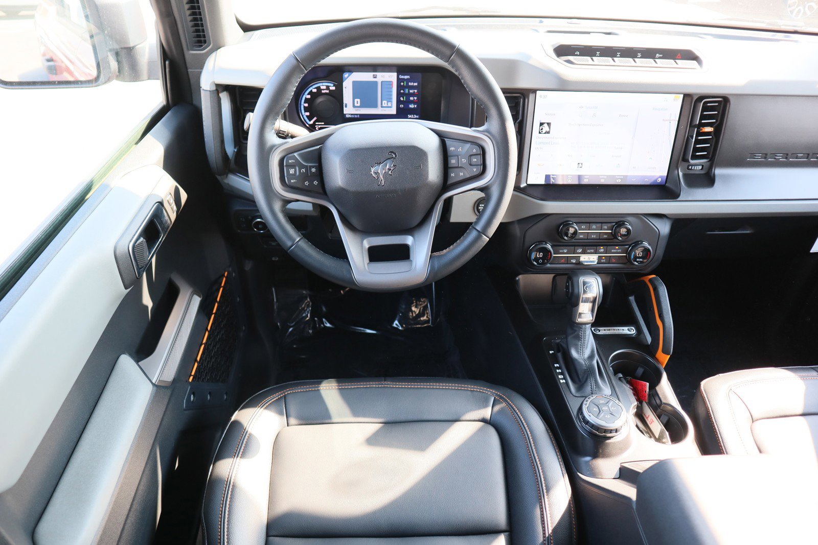 2023 Ford Bronco Base Big Bend Black Diamond Outer Banks Badlands Wildtrak Everglades photo 3