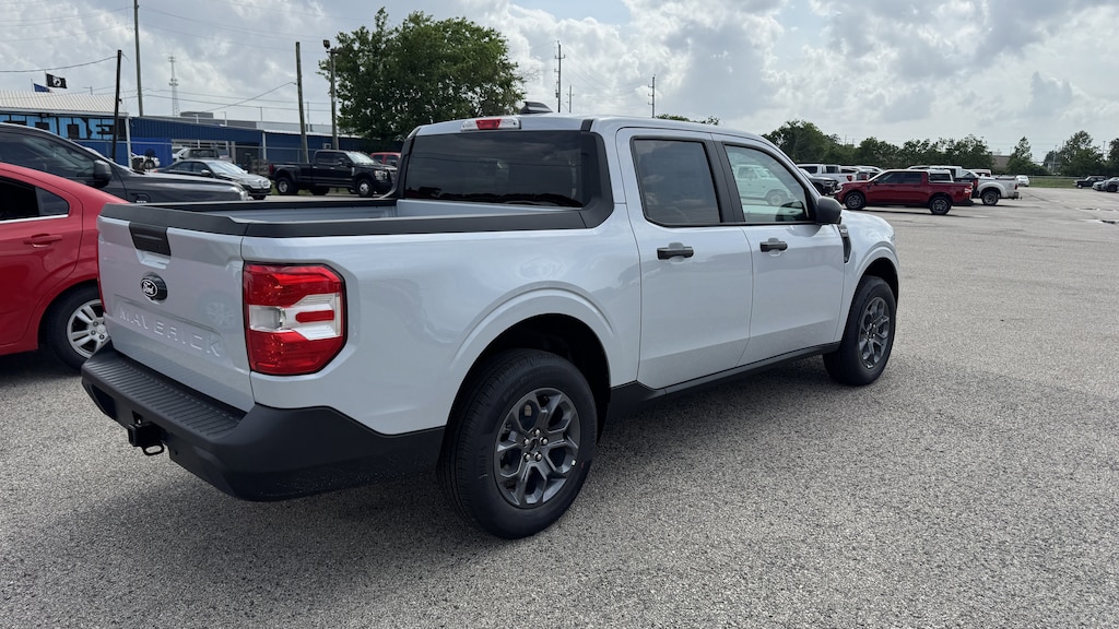 New 2026 Ford Maverick XLT Truck SuperCrew