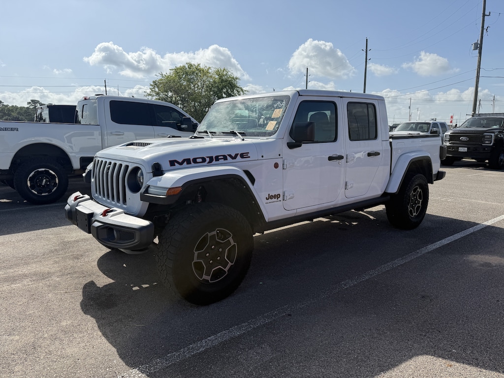 Used 2023 Jeep Gladiator Mojave Truck Crew Cab