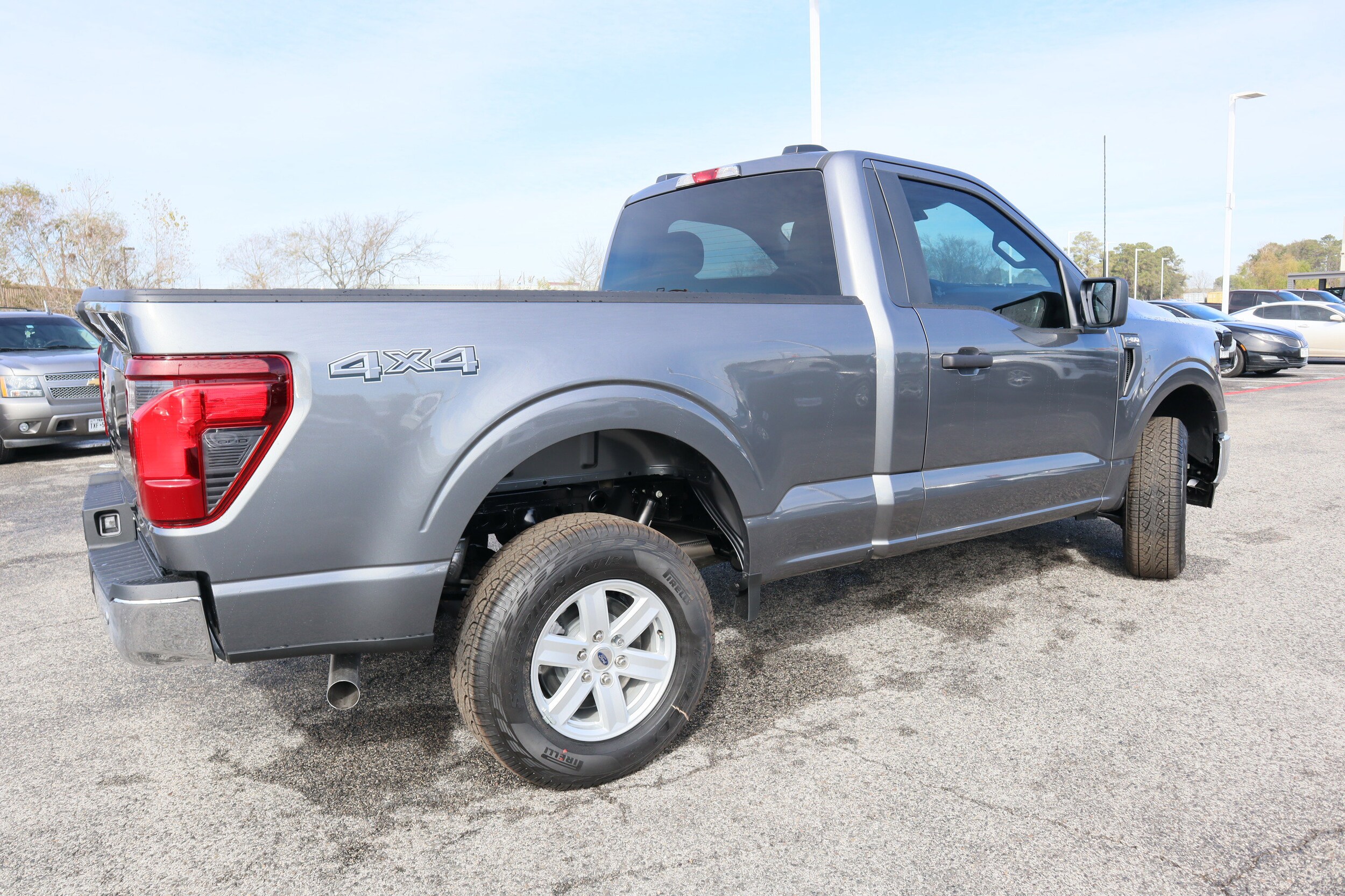 2025 Ford F-150 XL photo 2