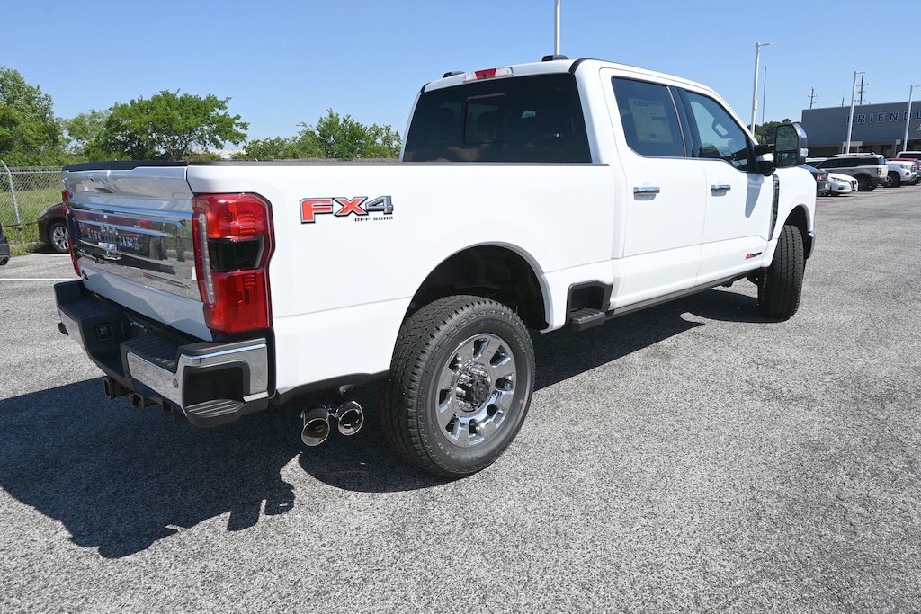 New 2026 Ford F-250 King Ranch Truck Crew Cab