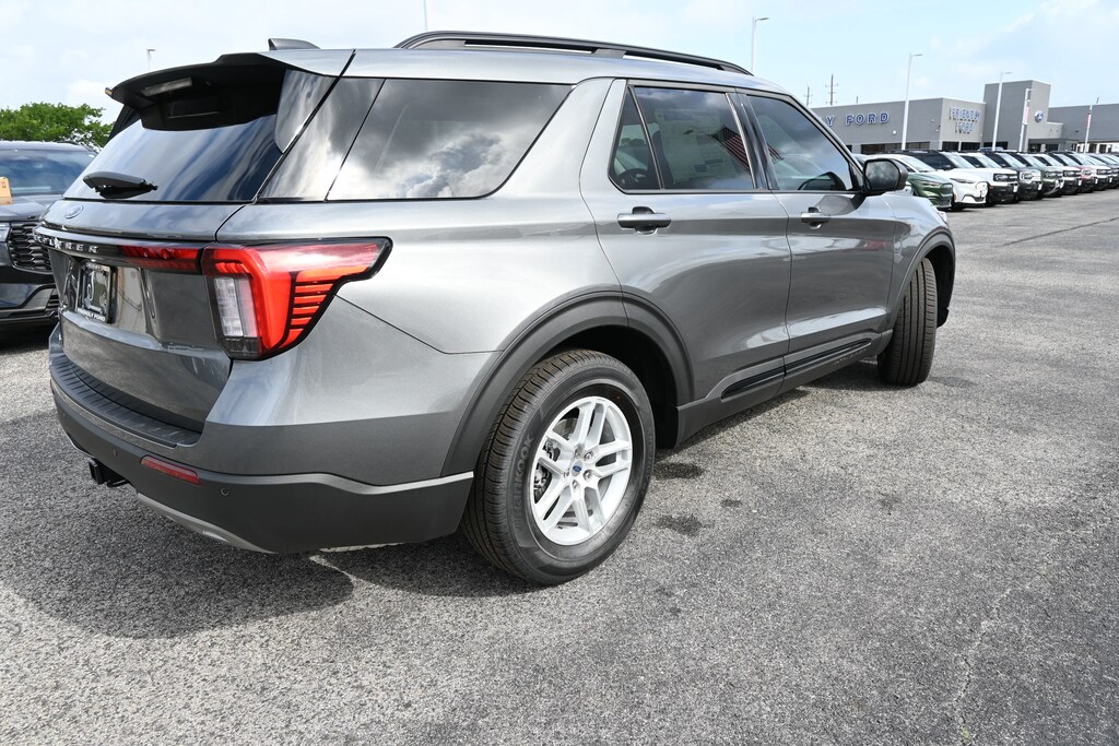 New 2026 Ford Explorer Active SUV