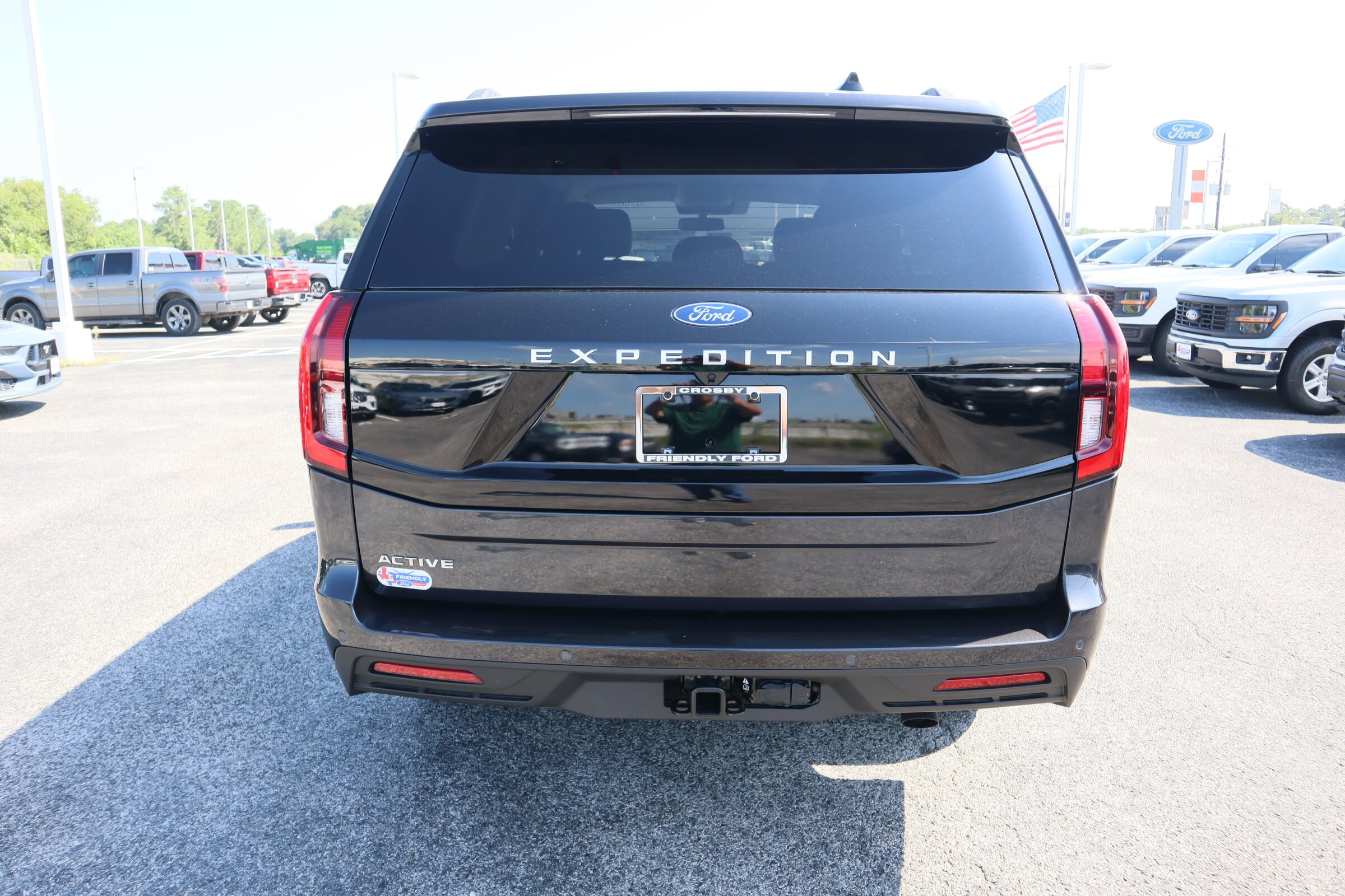 2025 Ford Expedition photo 4