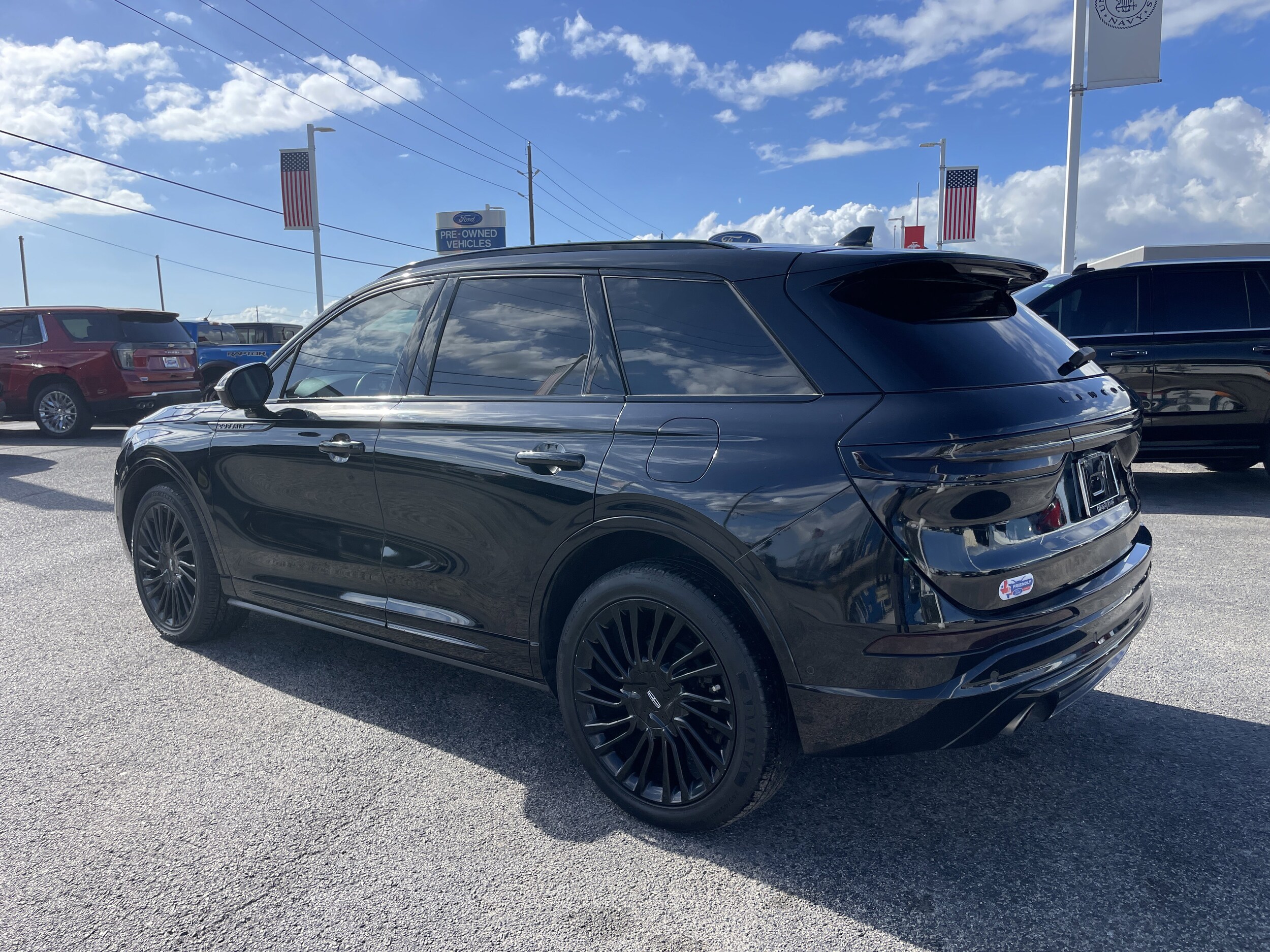 2022 Lincoln Corsair Reserve photo 2