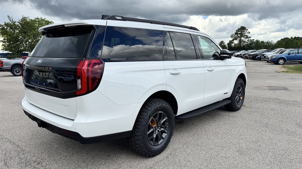 New 2027 Ford Expedition Tremor SUV