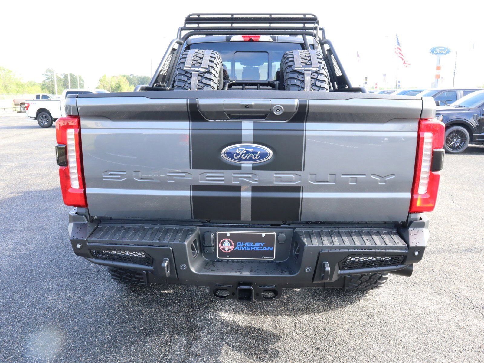 2023 Ford F-250 Lariat photo 3