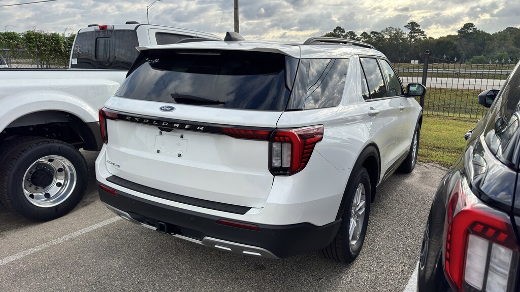 New 2026 Ford Explorer Active SUV
