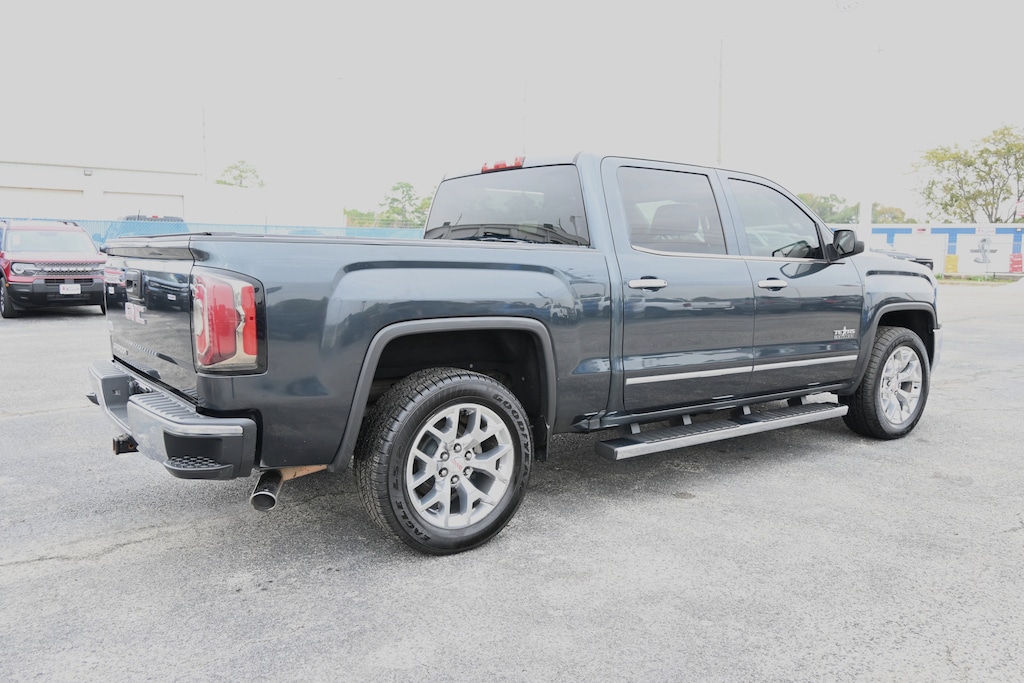 Used 2018 GMC Sierra 1500 SLT Truck Crew Cab