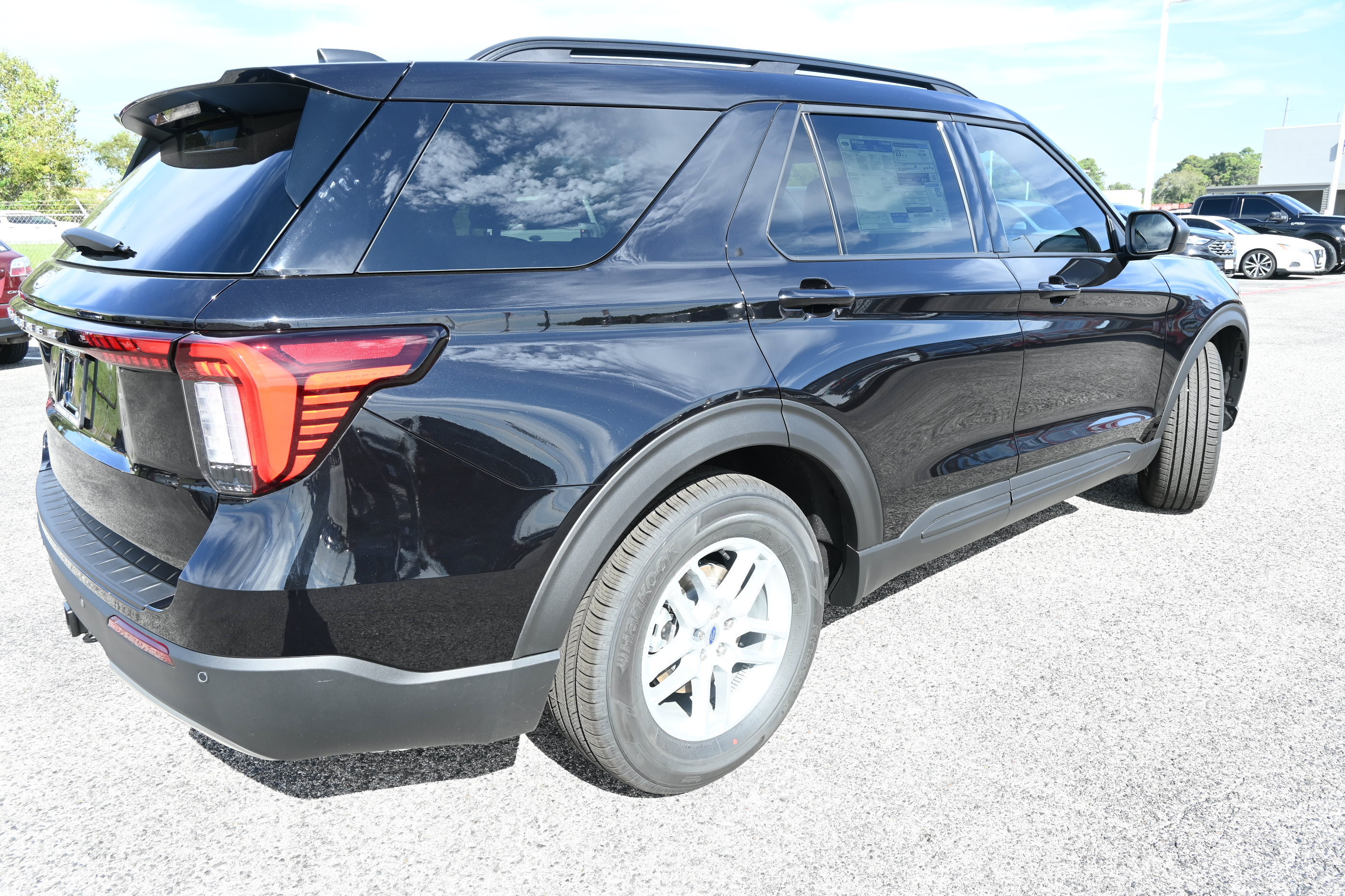 New 2027 Ford Explorer Active SUV