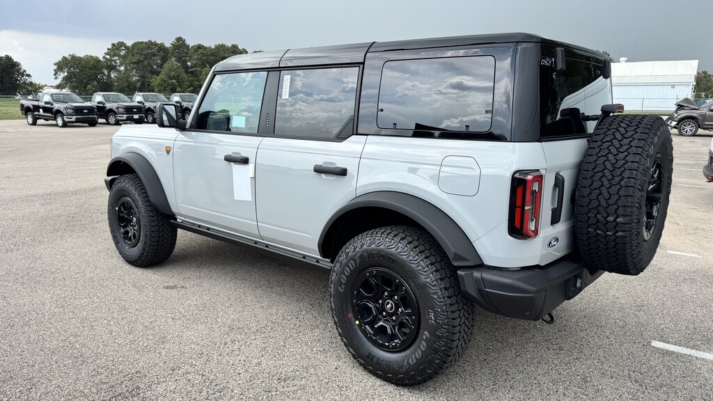 New 2026 Ford Bronco Badlands SUV