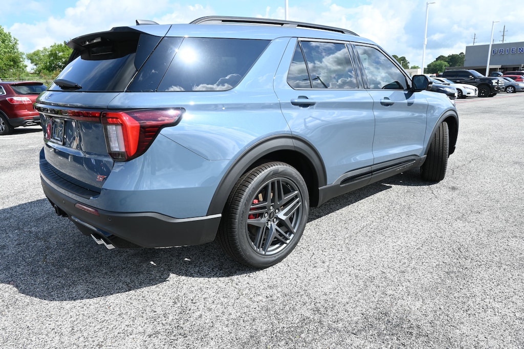 New 2026 Ford Explorer ST SUV