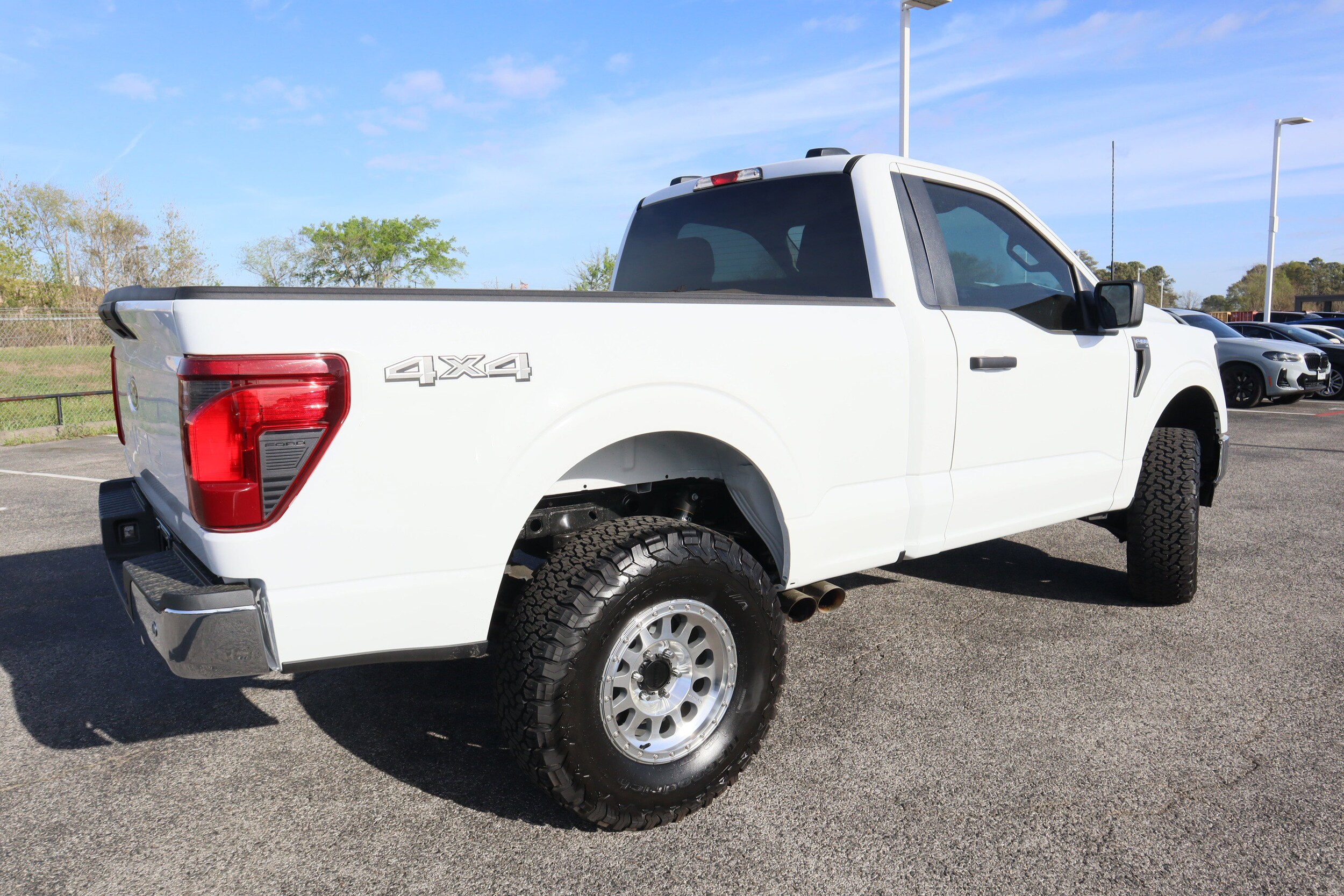 2025 Ford F-150 XL photo 2