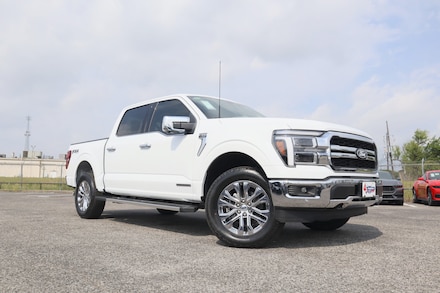 2025 Ford F-150 Lariat Truck SuperCrew Cab