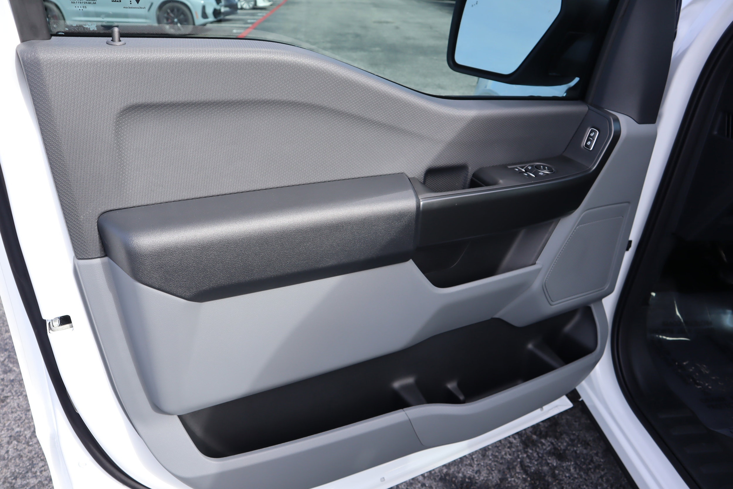 2026 Ford F-150 XL - Photo 14
