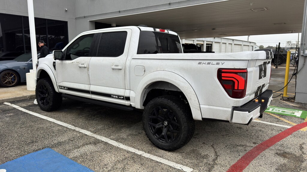 New 2025 Ford F-150 Lariat Truck SuperCrew Cab