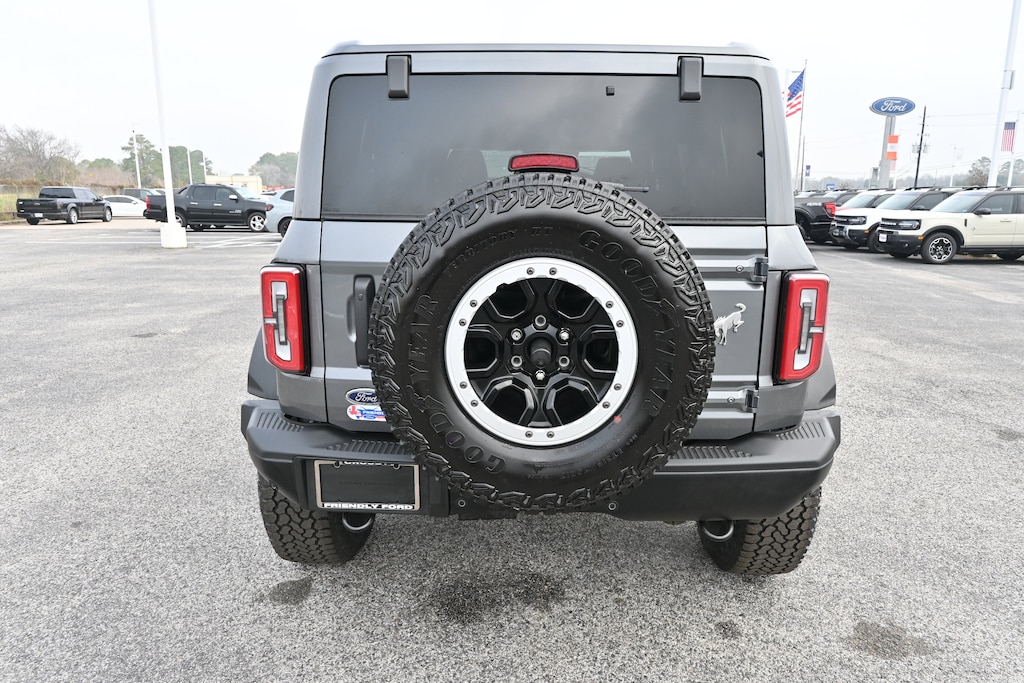 New 2025 Ford Bronco Badlands SUV