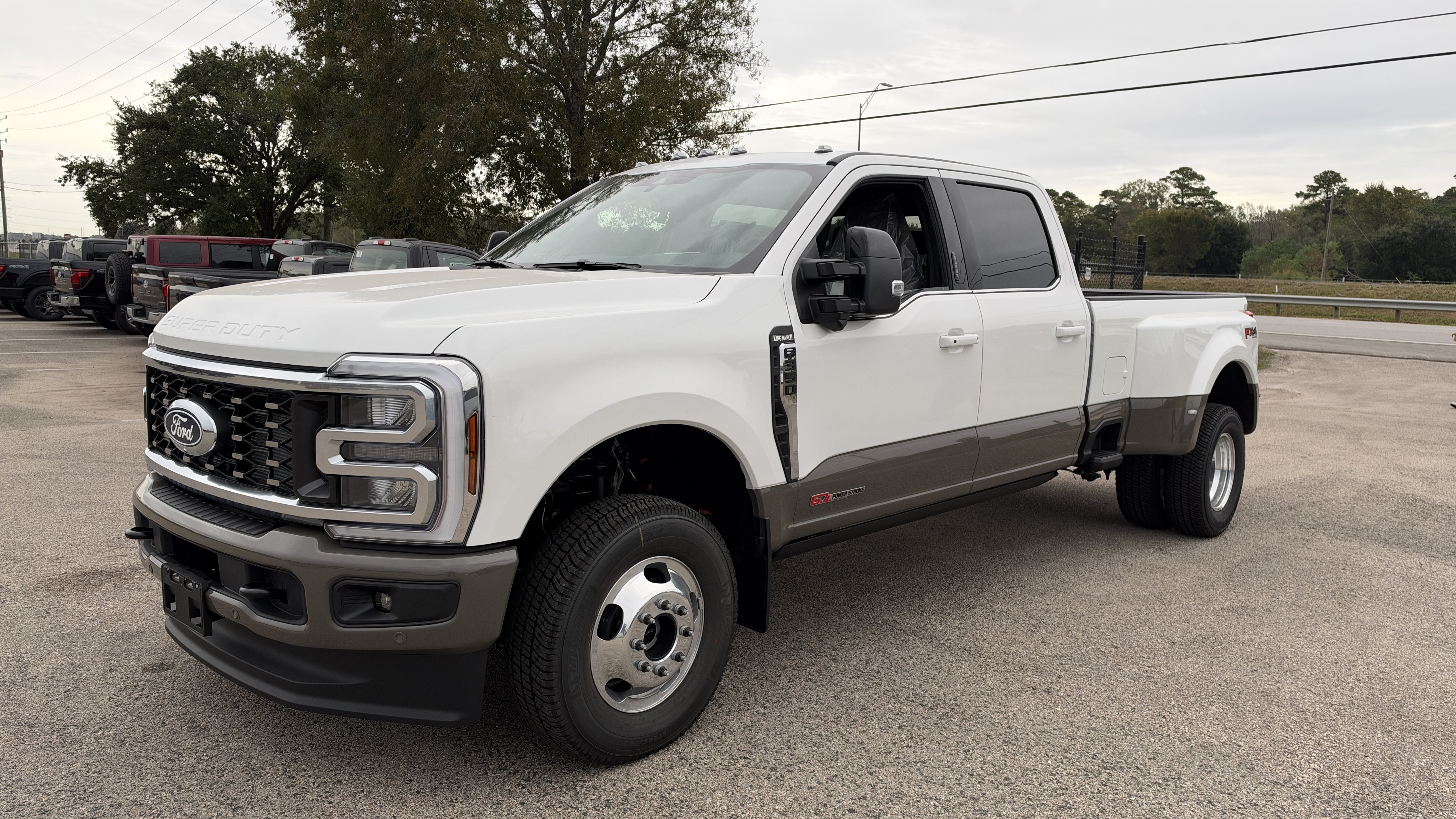 New 2027 Ford F-350 Truck Crew Cab