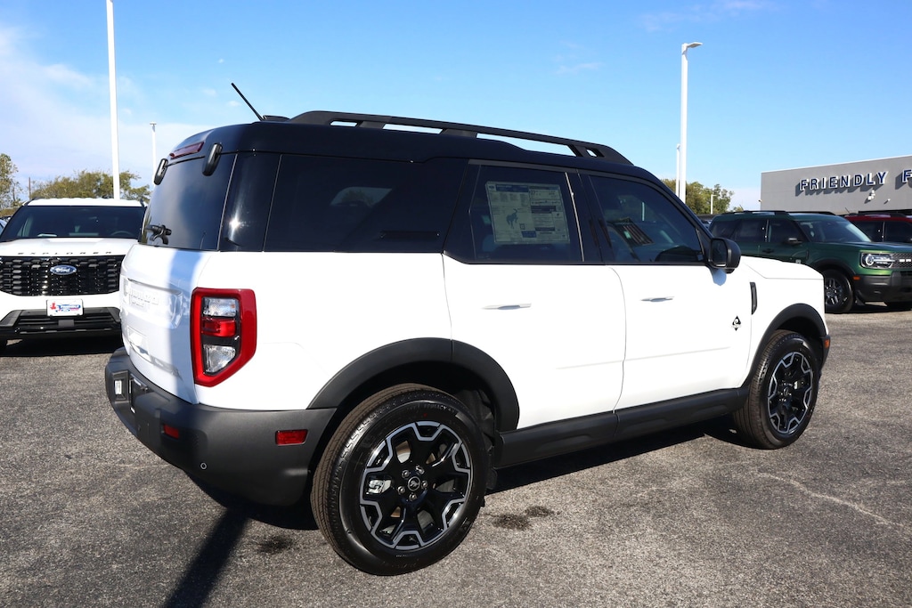 New 2025 Ford Bronco Sport Outer Banks SUV
