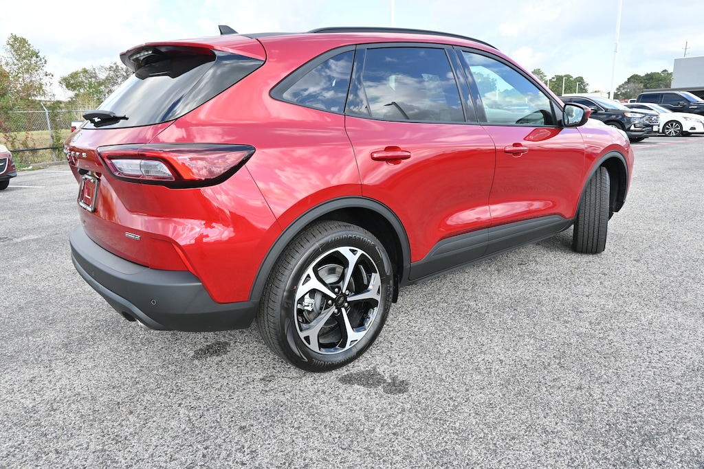 New 2026 Ford Escape ST-Line Select SUV