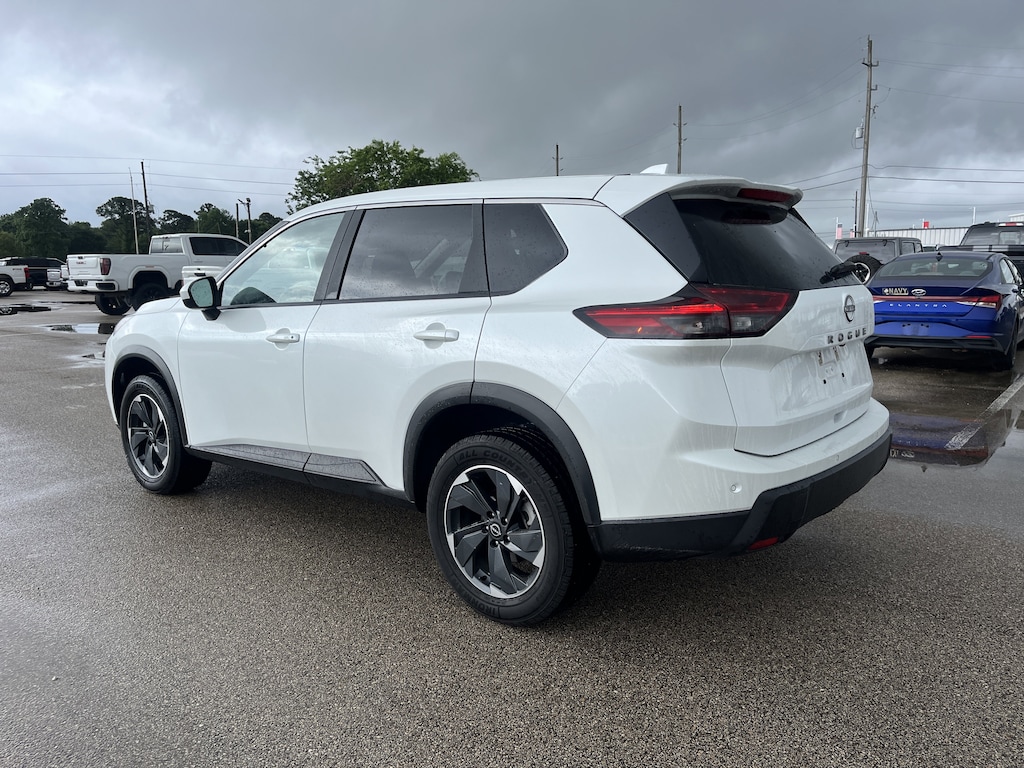 Used 2025 Nissan Rogue SV SUV
