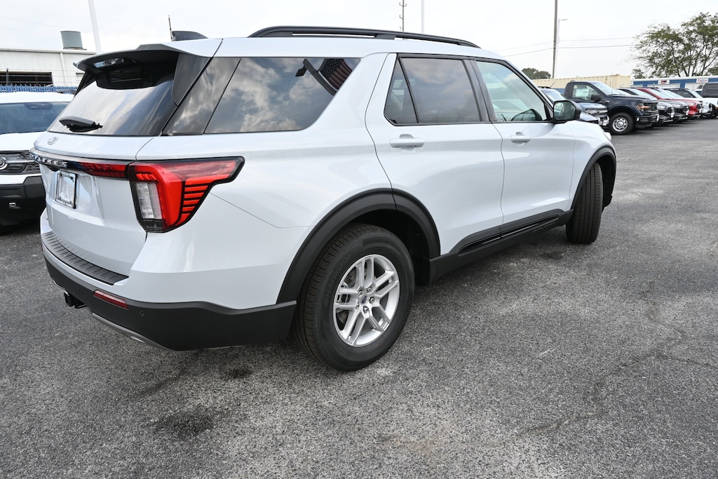 New 2026 Ford Explorer Active SUV