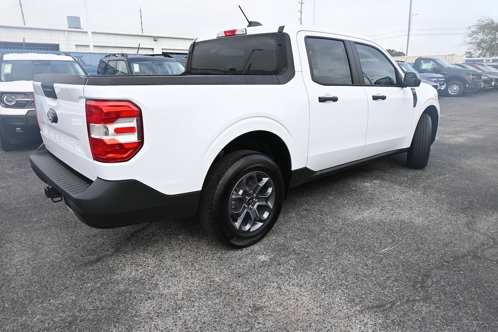 New 2025 Ford Maverick XLT Truck SuperCrew