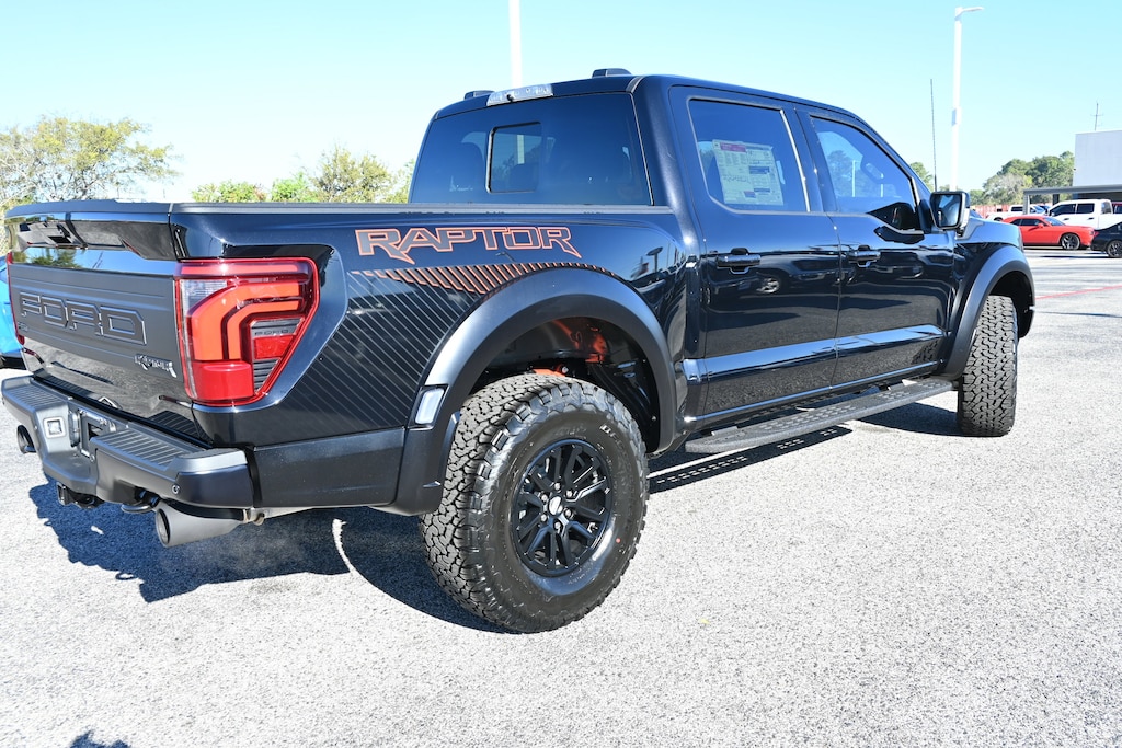 New 2025 Ford F-150 Raptor Truck SuperCrew Cab